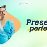 Ragazza pensierosa con i capelli raccolti in due chignon, indossa un abito blu. Testo "Present perfect" in evidenza.