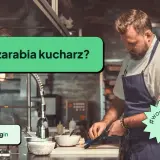 Kucharz w fartuchu przygotowuje jedzenie. Na ekranie pytanie: "Ile zarabia kucharz?". #workingastro