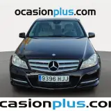 Mercedes 200 CDI 136 CV, un coche elegante. Si buscas información sobre posibles problemas de este motor, aquí encontrarás detalles.