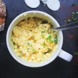 Pyszna pasta jajeczna, idealna na kanapki. Prosty przepis na śniadanie.