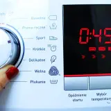 W jakiej temperaturze prać koszule, aby ich nie zniszczyć?