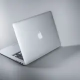 Podstawka chłodząca pod laptopa: mały dodatek, który pomaga utrzymać wydajność