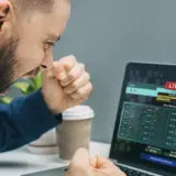 Co zakłady sportowe przejęły z aplikacji fintech i bankowości mobilnej