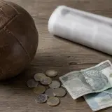 Ile zarabiają kluby na prawach do transmisji i zakładach - ekonomia polskiej piłki