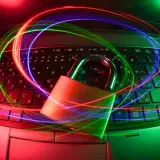 Cybertarcza Przyszłości: Dlaczego Wzrost Znaczenia Bezpieczeństwa w Sieci Już Nie Dziwi