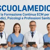 Quattro professionisti sanitari sorridono tenendo tablet. SCUOLAMEDICI offre formazione continua ECM, che significa aggiornamento per medici e psicologi accreditati.