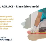 AC3, AC4, AC5, AC6 – klasy ścieralności paneli. Kluczowy parametr trwałości paneli podłogowych. Monter mierzy podłogę.