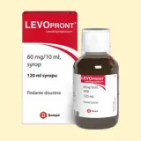 Opakowanie i butelka syropu LevoPront. Na opakowaniu informacja: 60 mg/10 ml, syrop, 120 ml syropu. To pomoże ustalić, ile łyżeczka ma ml syropu.