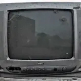 Gdzie wyrzucić telewizor? Uniknij kary za niewłaściwe odpady
