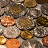 Mam ‘stare’ monety – Ile naprawdę są warte? 5 czynników decydujących o cenie monety kolekcjonerskiej