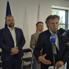 Wniosek formalny: Co to jest i jak go skutecznie używać?