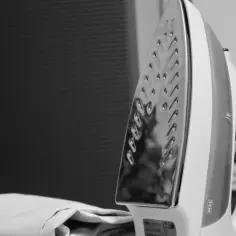 Czy woda z suszarki nadaje się do żelazka? Sprawdź, co musisz wiedzieć