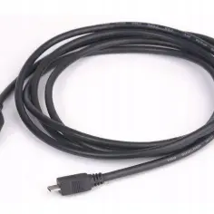 Jaki kabel do pada PS4 - wybierz najlepszy i uniknij problemów z ładowaniem