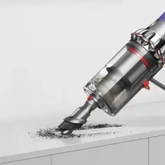 Dyson V10 czy V11 - który odkurzacz naprawdę warto kupić?