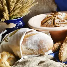 Pieczenie chleba: zjawisko fizyczne czy chemiczna reakcja?