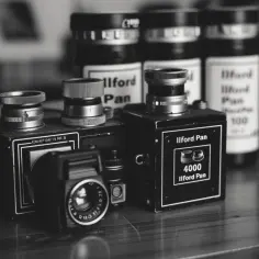 Ilford Pan 100 i 400: Uniwersalne Filmy do Każdego Zastosowania?