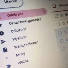 Szukasz informacji, jak zrezygnować z Instytutu im. ks. Piotra Skargi? Widok skrzynki odbiorczej e-mail.