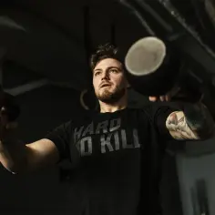 Jak połączyć crossfit z siłownią i uniknąć przetrenowania?