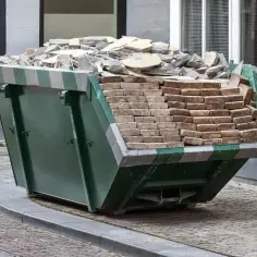 Co zrobić ze starą papą? Uniknij kar i nielegalnego wywozu