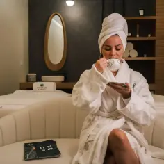 Jak się ubrać do spa w hotelu, aby czuć się komfortowo i swobodnie