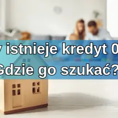 Drewniany model domu na tle rodziny. Czy istnieje kredyt 0%? Gdzie go szukać, by spełnić marzenie o własnym M?