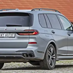 Ile kosztuje BMW X7? Sprawdź ceny i ukryte koszty zakupu