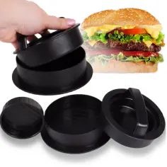 Praska do burgerów ułatwia formowanie idealnych kotletów. W tle soczysty burger.