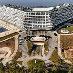 Kiedy będzie otwarty hotel Gołębiewski w Pobierowie? Sprawdź szczegóły