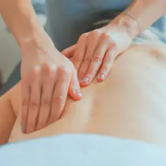 Czym jest rehabilitacja ambulatoryjna? Kluczowe informacje i wymagania