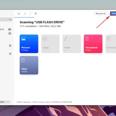 Gdzie znaleźć pendrive na Macu? Kliknij "Review found items", aby przejrzeć odzyskane pliki z USB.