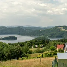 Najlepsze atrakcje nad jeziorem rożnowskim, które musisz poznać