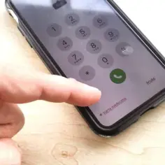 Jak włączyć kartę medyczną iPhone i zadbać o swoje bezpieczeństwo