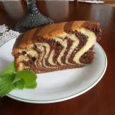 Ciasto zebra przyślij przepis – prosty sposób na pyszny deser