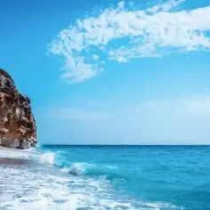 Nad jakim morzem leży Albania? Odkryj jej piękne wybrzeża