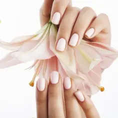 Jak samodzielnie zrobić manicure japoński – proste kroki i wskazówki dla początkujących