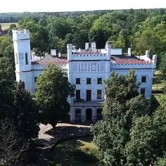 Pałac w Starej Wsi - historia, architektura i tajemnice tego miejsca