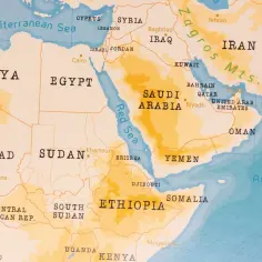 Mapa pokazuje, gdzie leży Morze Czerwone, między Egiptem, Sudanem, Erytreą a Arabią Saudyjską i Jemenem.
