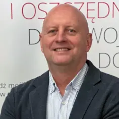 Kto może być prezesem spółdzielni mieszkaniowej? Sprawdź wymagania!