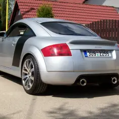 Jakie felgi do Audi TT 8N? Odkryj idealne rozmiary i specyfikacje