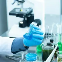 Jakie zawody po biol-chem? Sprawdź najlepsze opcje kariery i perspektywy