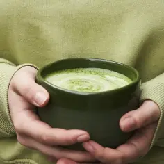 Jak parzyć matcha, aby uniknąć najczęstszych błędów i cieszyć się smakiem