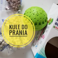 Kule do prania z magnezem: czy działają, czy to marketingowy mit? Zestaw z zieloną kulą i opakowaniem "sensitive laundry ecoballs".