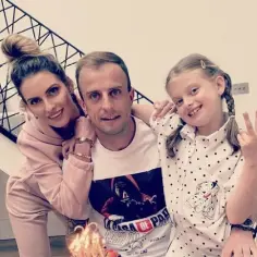 Kamil Grosicki dzieci: poznaj ich imiona i wiek w rodzinie Grosickich