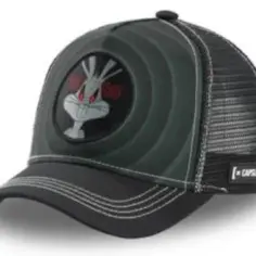 Czapka snapback co to? Poznaj jej cechy i dlaczego warto ją mieć