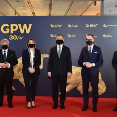 Kiedy powstała giełda papierów wartościowych w Warszawie i jej znaczenie