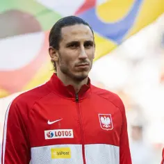 Kamil Grabara zarobki: ile naprawdę zarabia bramkarz Bundesligi?