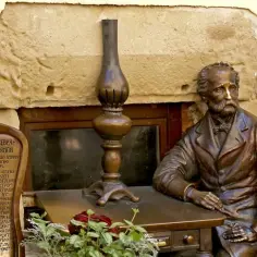 Ignacy Łukasiewicz i jego przełomowy wynalazek lampy naftowej – historia i znaczenie