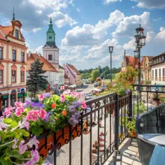 Noclegi w Iwoniczu Zdroju: Najlepsze oferty na relaksujący pobyt w Iwoniczu Zdroju