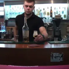 Jak zrobić dymiący drink - proste przepisy i bezpieczne porady
