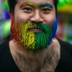 Kto jest gejem w sejmie? Odkryj wpływ homoseksualnych posłów